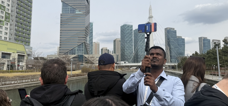 AI 활용 '스마트시티' 인천 찾은 기자들… 