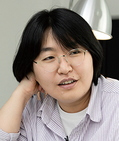 "그 대학 출신 연예인이 누구인지 알고 싶지 않다"