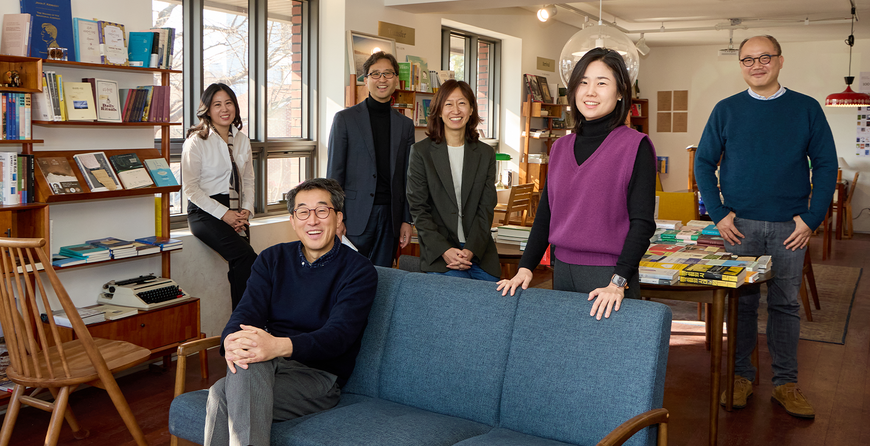 열흘 만에 4쇄, 전직 기자들이 쓴 'SK하이닉스 언더독 스토리'