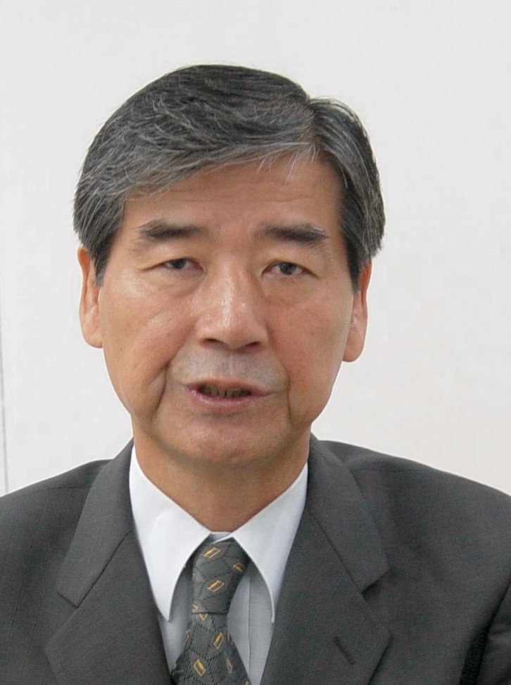 최홍운