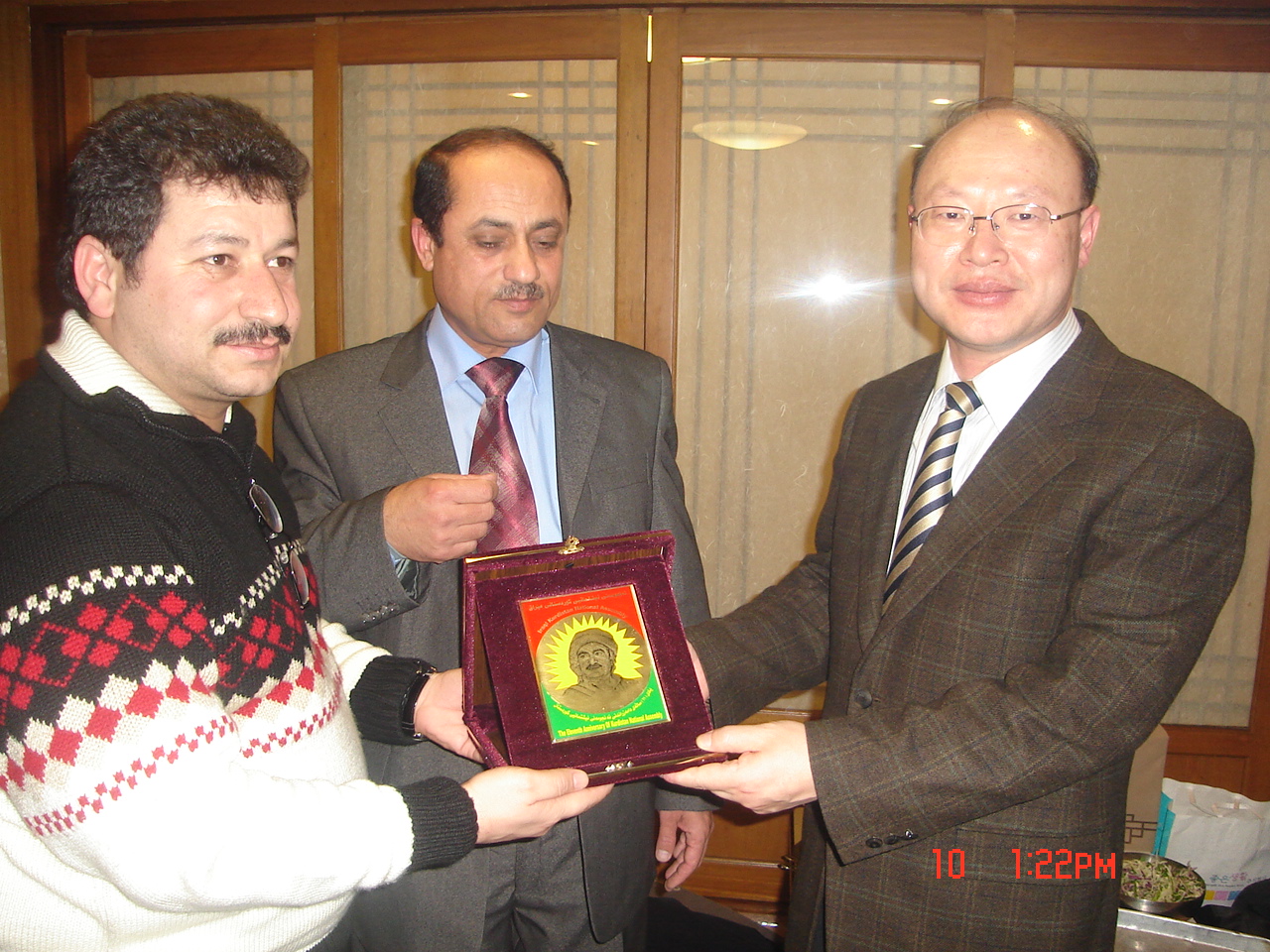 한국을 방문한 이라크 정부 공보실 관계자 및 언론인과 정일용 회장